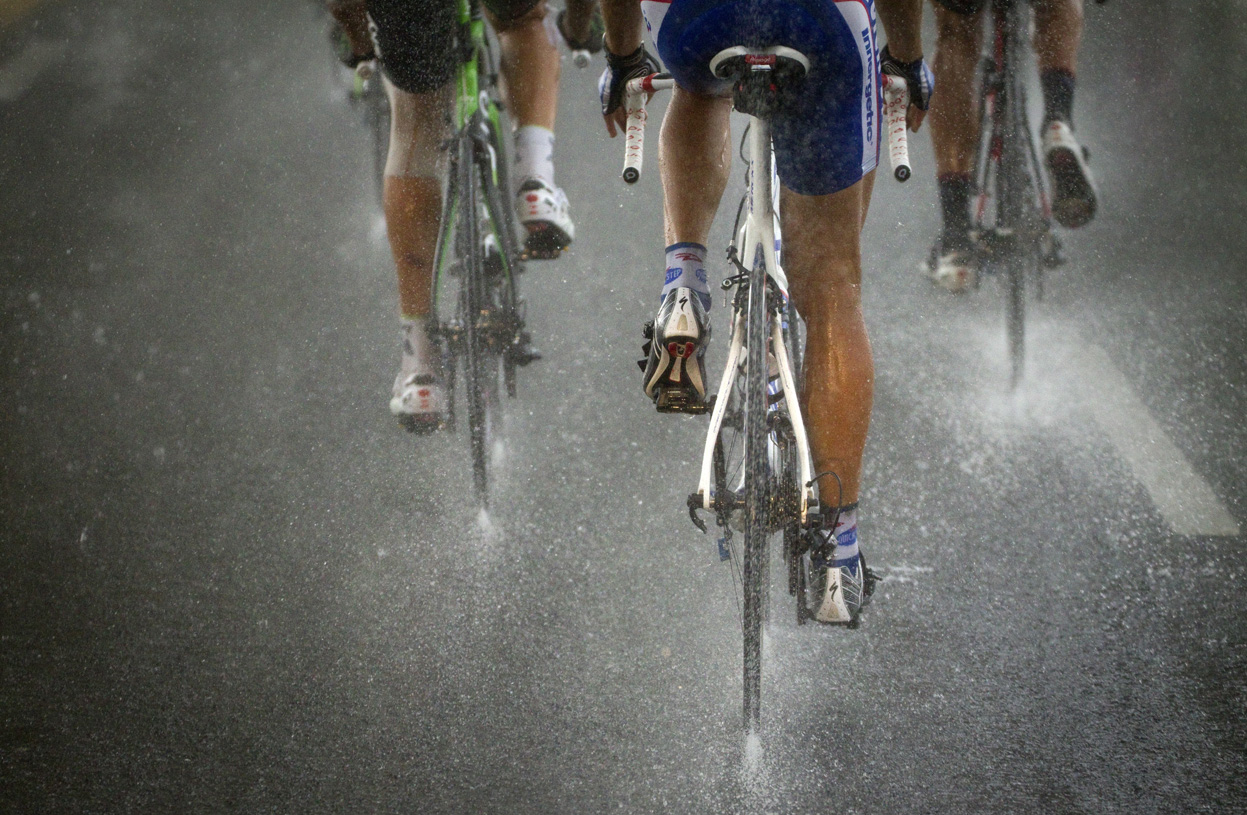 best bicycle tires for wet roads