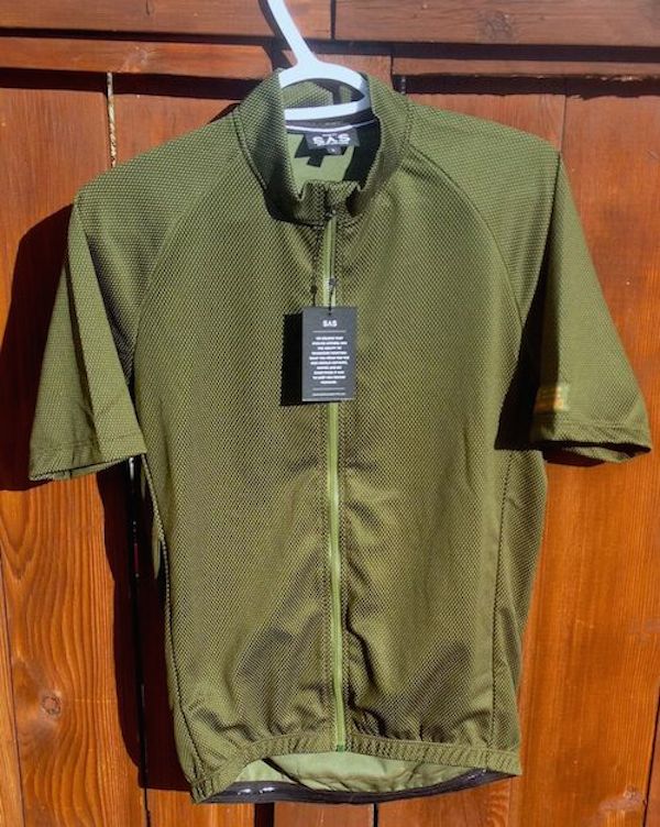 olive green cycling jersey