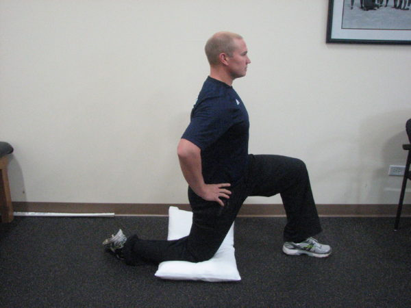 Hip Stretches For Cyclists: Relieve Tight Hip Flexors - I Love Bicycling