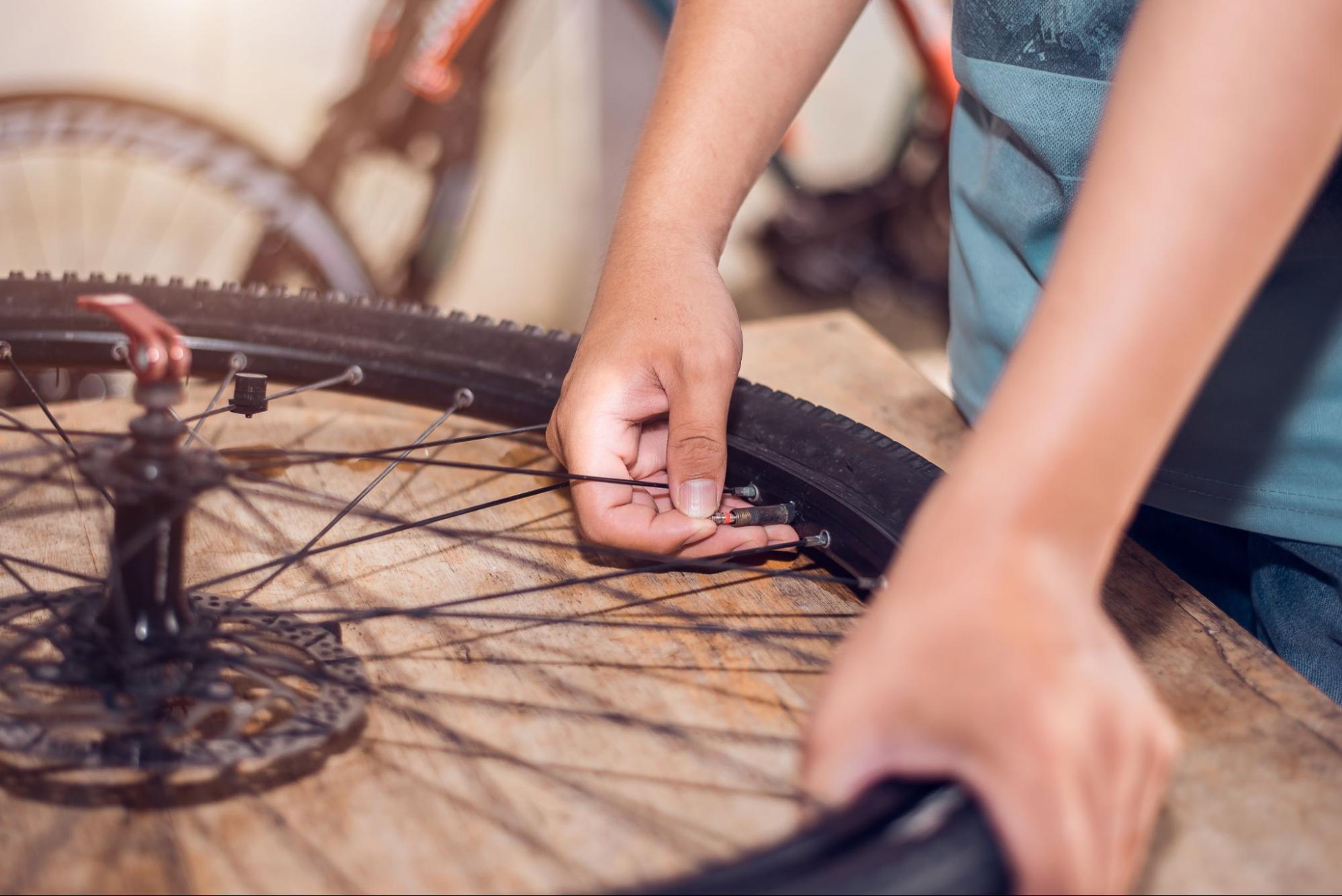tubeless bike tire flat repair